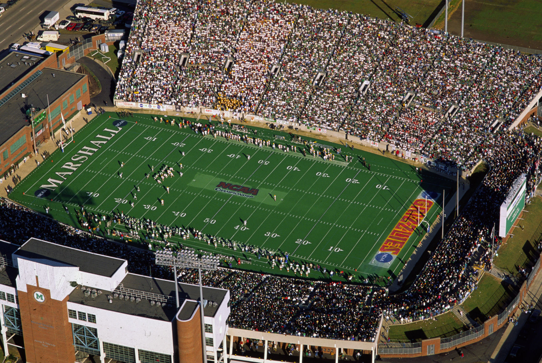 1995 NCAA Division I-AA National Championship — Montana 22, Marshall 20